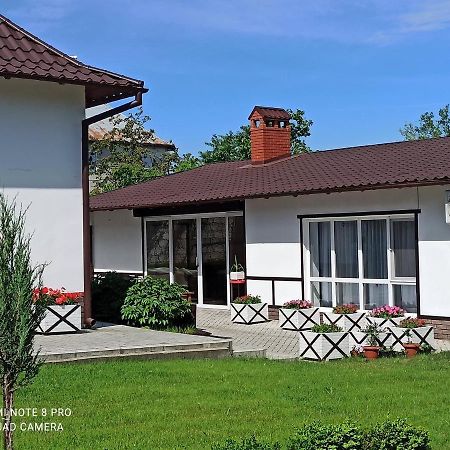 Экодом Hotel Bilhorod-Dnistrovsʼkyy Eksteriør billede