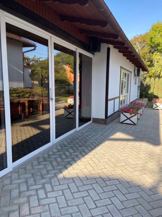 Экодом Hotel Bilhorod-Dnistrovsʼkyy Eksteriør billede